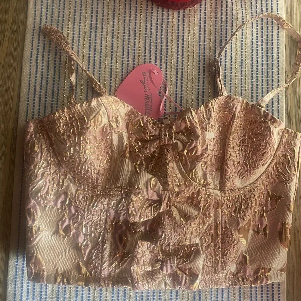 Sugar Thrillz Crop Top Size Small Pink/Gold Bows Spaghetti Straps NWT